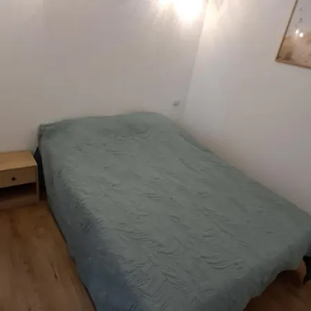 Apartment Refait A Neuf, Climatise, En Rez-de-jardin, A 30 Secondes De La Narbonne Plage