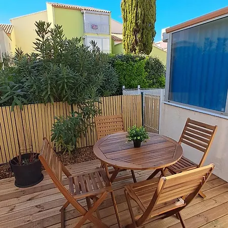 Appartement Refait A Neuf, Climatise, En Rez-de-jardin, A 30 Secondes De La Narbonne-Plage