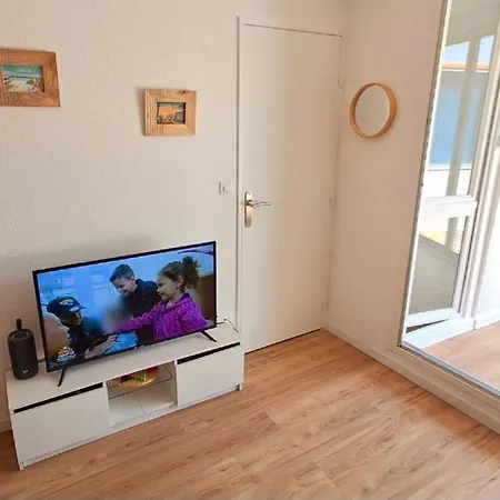 Appartement Refait A Neuf, Climatise, En Rez-de-jardin, A 30 Secondes De La